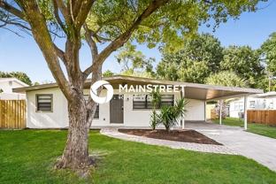 4317 W Bay Ave - Photo 1 of 1