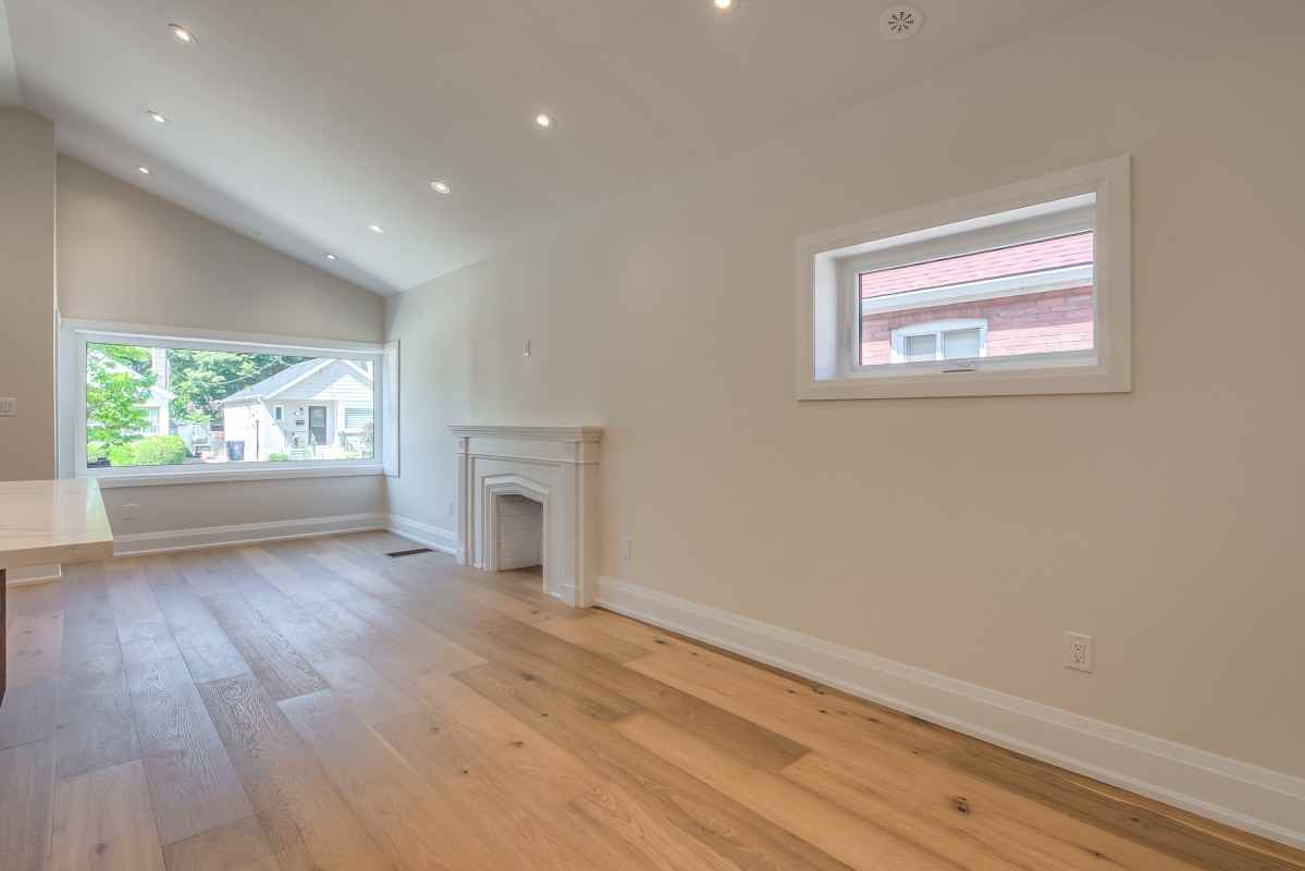29 Hutton Ave - Photo 5 of 32