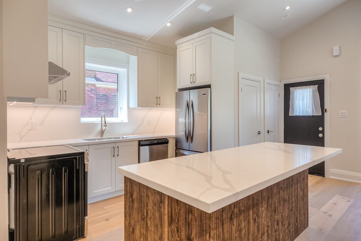 29 Hutton Ave - Photo 7 of 32