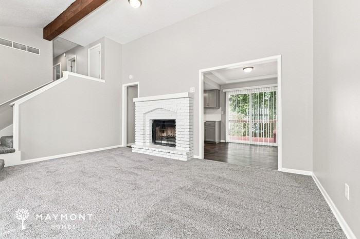 10738 Stark Ave - Photo 7 of 17