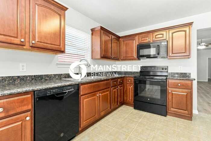 306 Broken Pine Ct - Photo 7 of 18