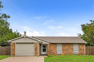 709 Lawndale Dr - Photo 1 of 1