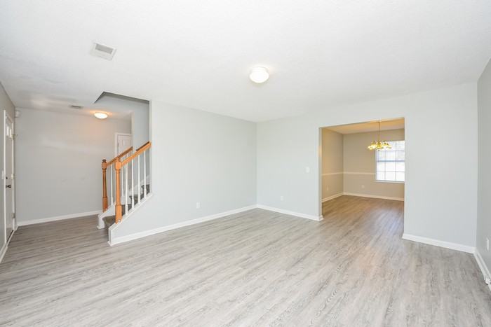 312 Fox Trot Dr - Photo 4 of 11