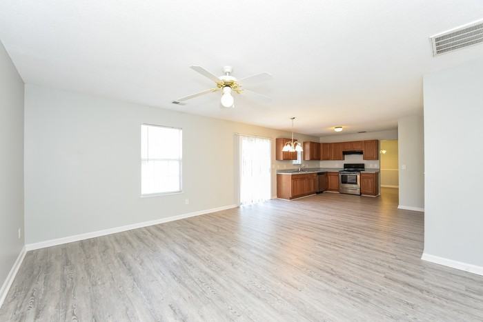 312 Fox Trot Dr - Photo 5 of 11