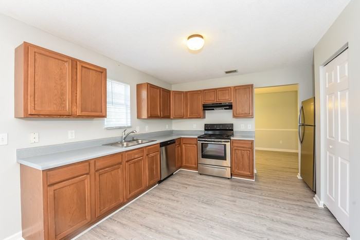 312 Fox Trot Dr - Photo 6 of 11