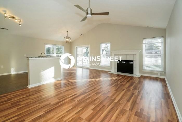 1169 Runningbrook Ct - Photo 2 of 16