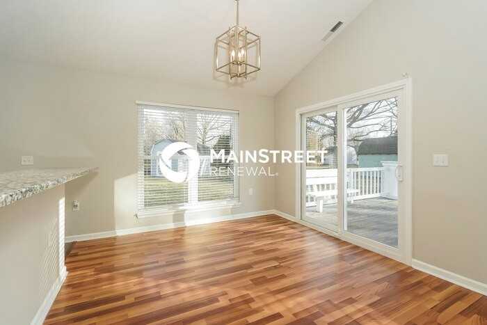 1169 Runningbrook Ct - Photo 4 of 16