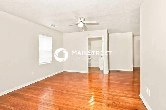 3710 Vermont Ave #2 - Photo 4 of 18