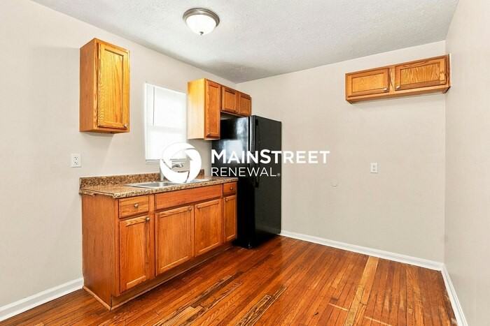 3710 Vermont Ave #2 - Photo 5 of 18