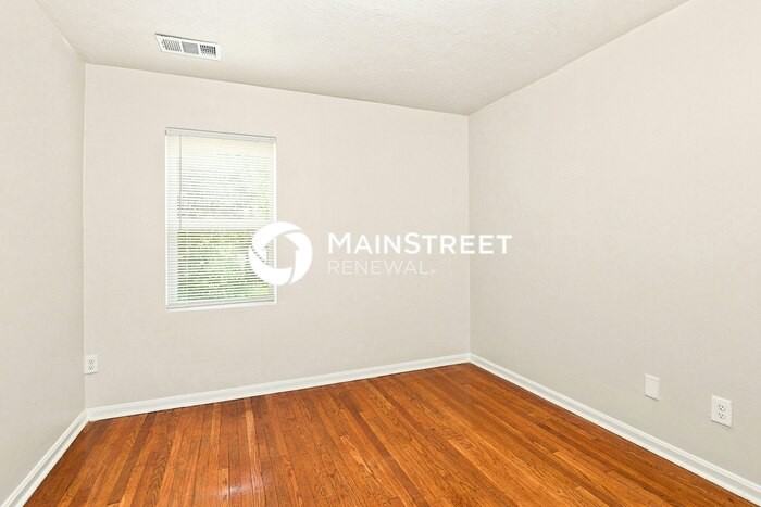 3710 Vermont Ave #2 - Photo 7 of 18