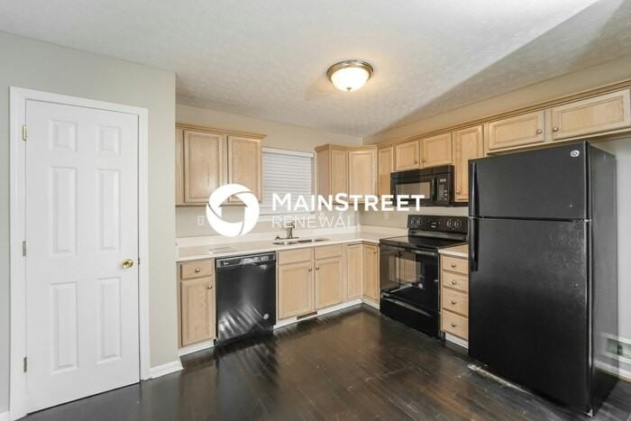 7914 Grandmeadow Ln - Photo 6 of 18