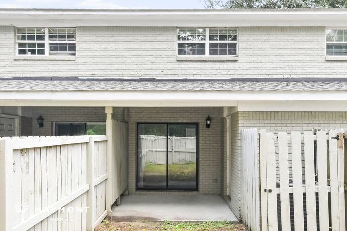 825 Von Kolnitz Rd - Photo 3 of 3