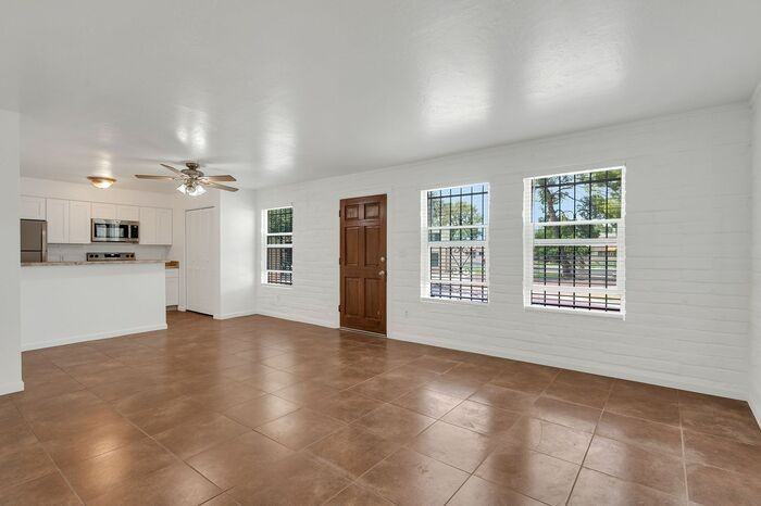 6626 E Calle La Paz - Photo 3 of 17