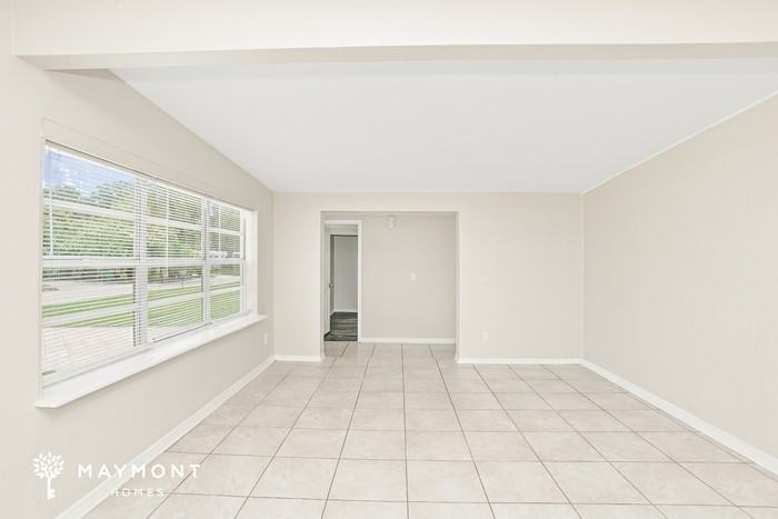 2156 Alemanda Dr - Photo 6 of 17