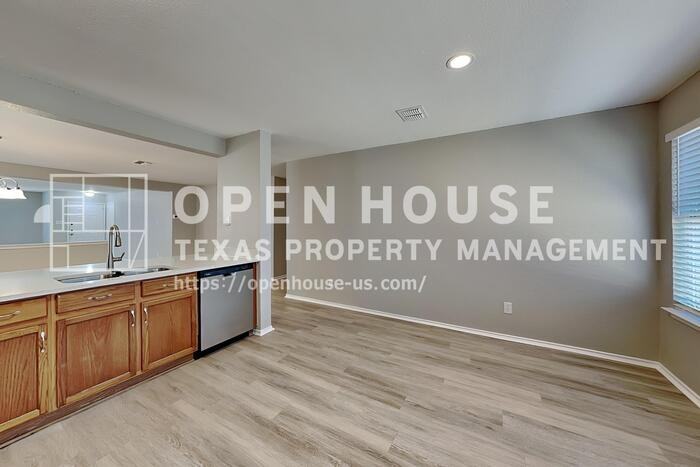 13717 Canyon Ranch Rd - Photo 7 of 20