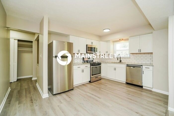 1950 Faymeadow Ave - Photo 5 of 16