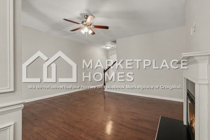 3851 Augustine Pl - Photo 6 of 26