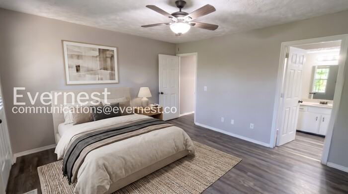 3392 Shadowlawn Dr #A - Photo 3 of 13