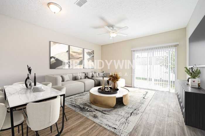 8786 Corporate Square Ct - Photo 6 of 39
