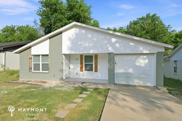 822 Rumfield Rd - Photo 2 of 3