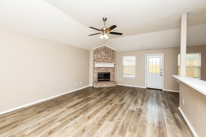 420 Heritage Dr - Photo 5 of 16