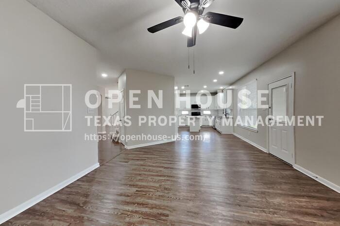20703 Emerald Spruce Ct - Photo 7 of 21