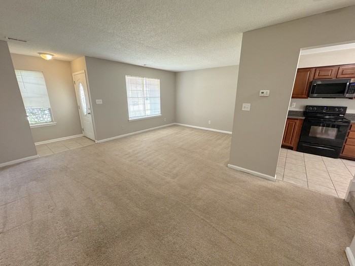 5404 Grand Lake Cres - Photo 4 of 32