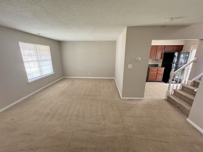 5404 Grand Lake Cres - Photo 5 of 32