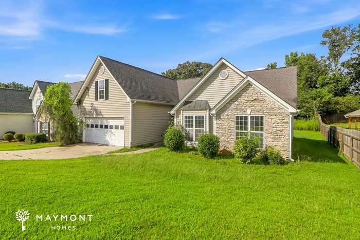 5555 Lenox Park Pl - Photo 2 of 3