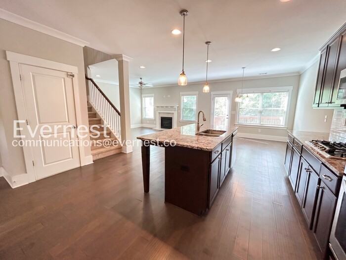 6010 Winding Lakes Dr - Photo 7 of 31