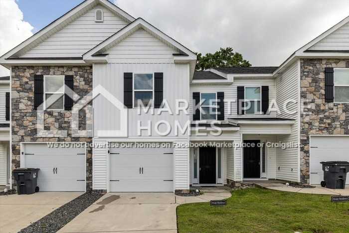 122 Downsbury Rd - Photo 3 of 37