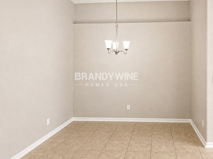 5851 Dorham Pl - Photo 7 of 28