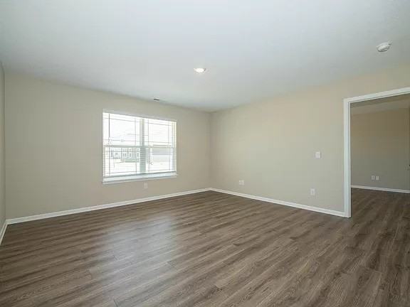 735 Marsh Aster Dr - Photo 5 of 18