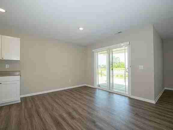 735 Marsh Aster Dr - Photo 6 of 18