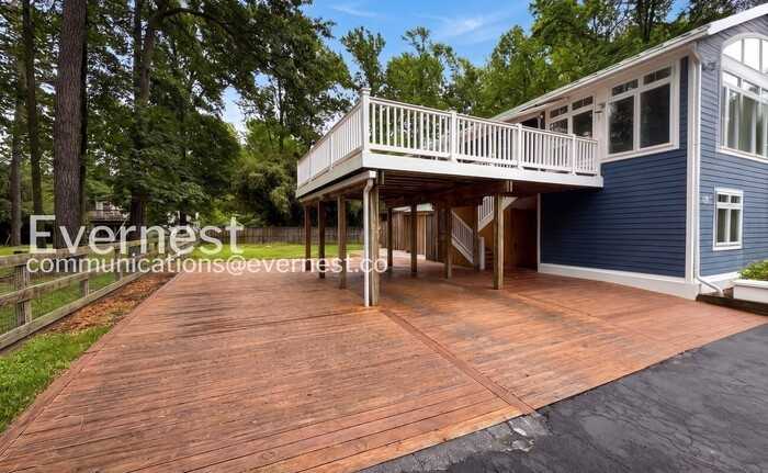 109 Chesapeake Bay Dr - Photo 2 of 42