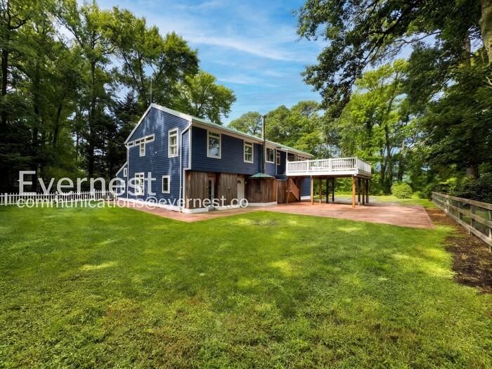 109 Chesapeake Bay Dr - Photo 3 of 42