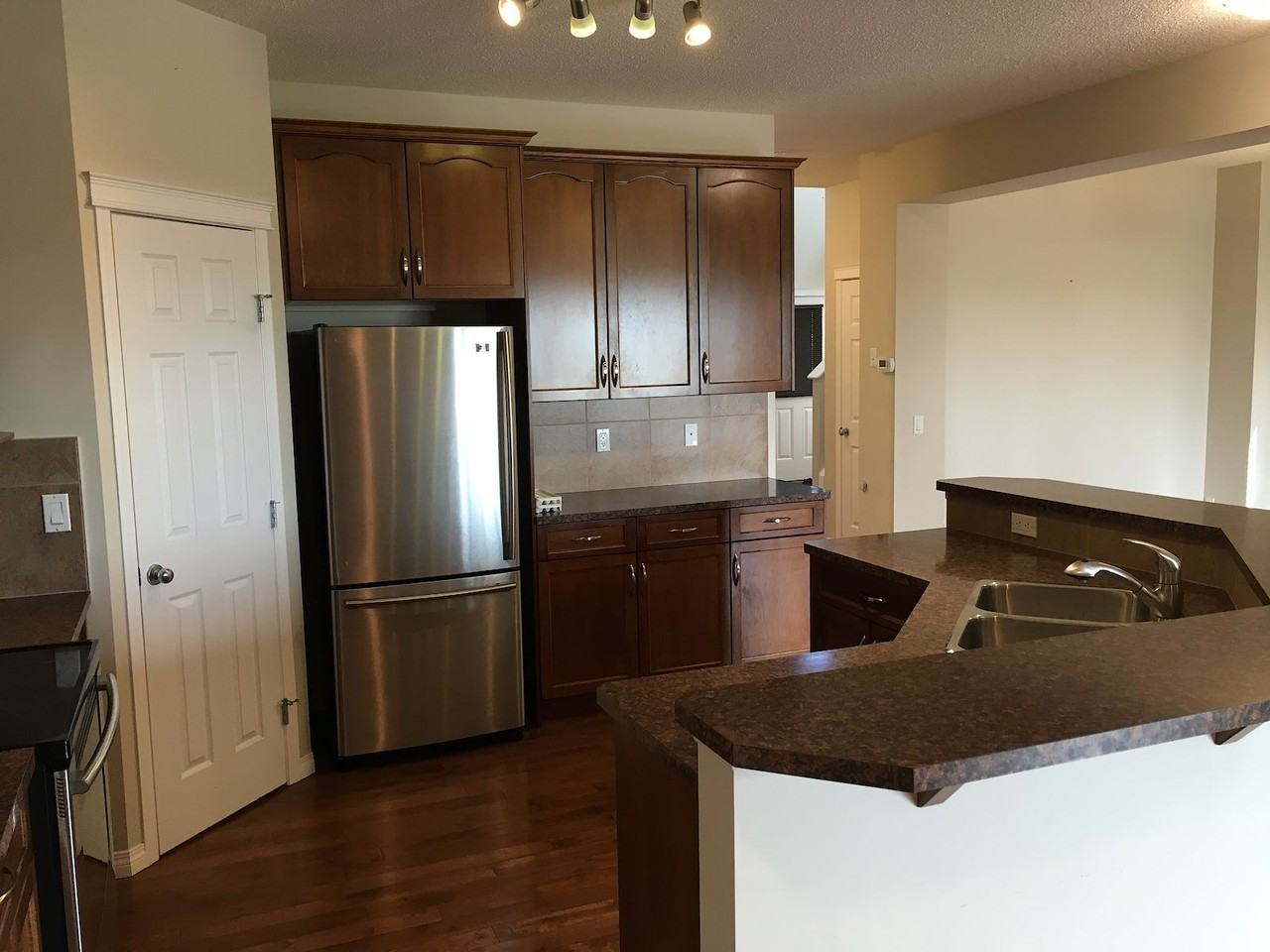 2109 Reunion Blvd Nw - Photo 3 of 20