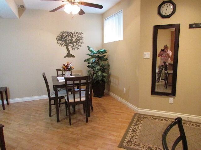 16608 59 St Nw - Photo 2 of 9