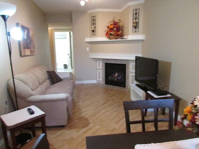 16608 59 St Nw - Photo 3 of 9