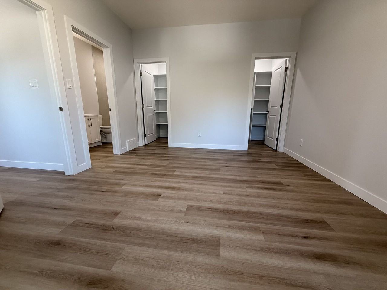 13327 119 St Nw - Photo 4 of 10