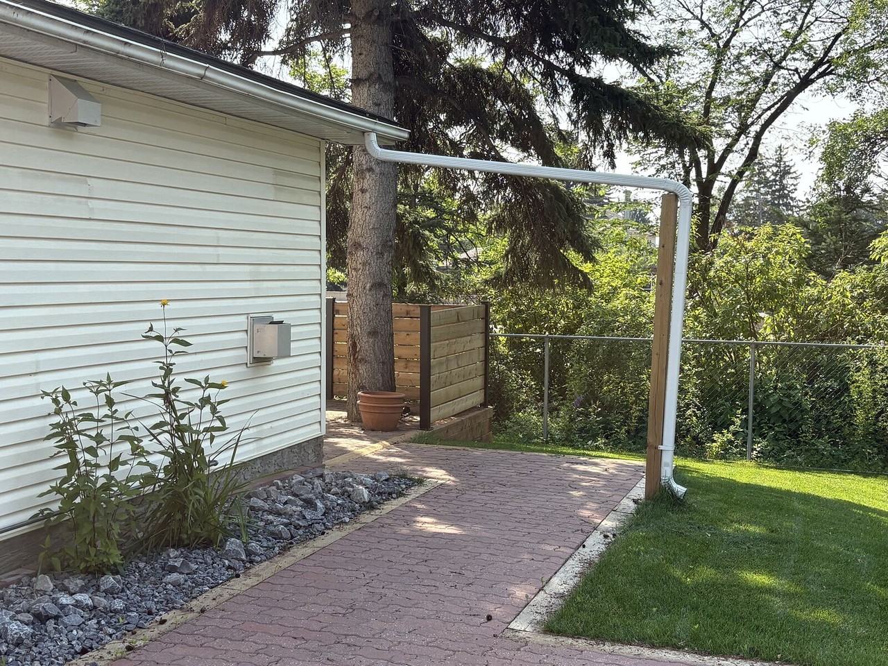 5524 110 St Nw - Photo 6 of 27