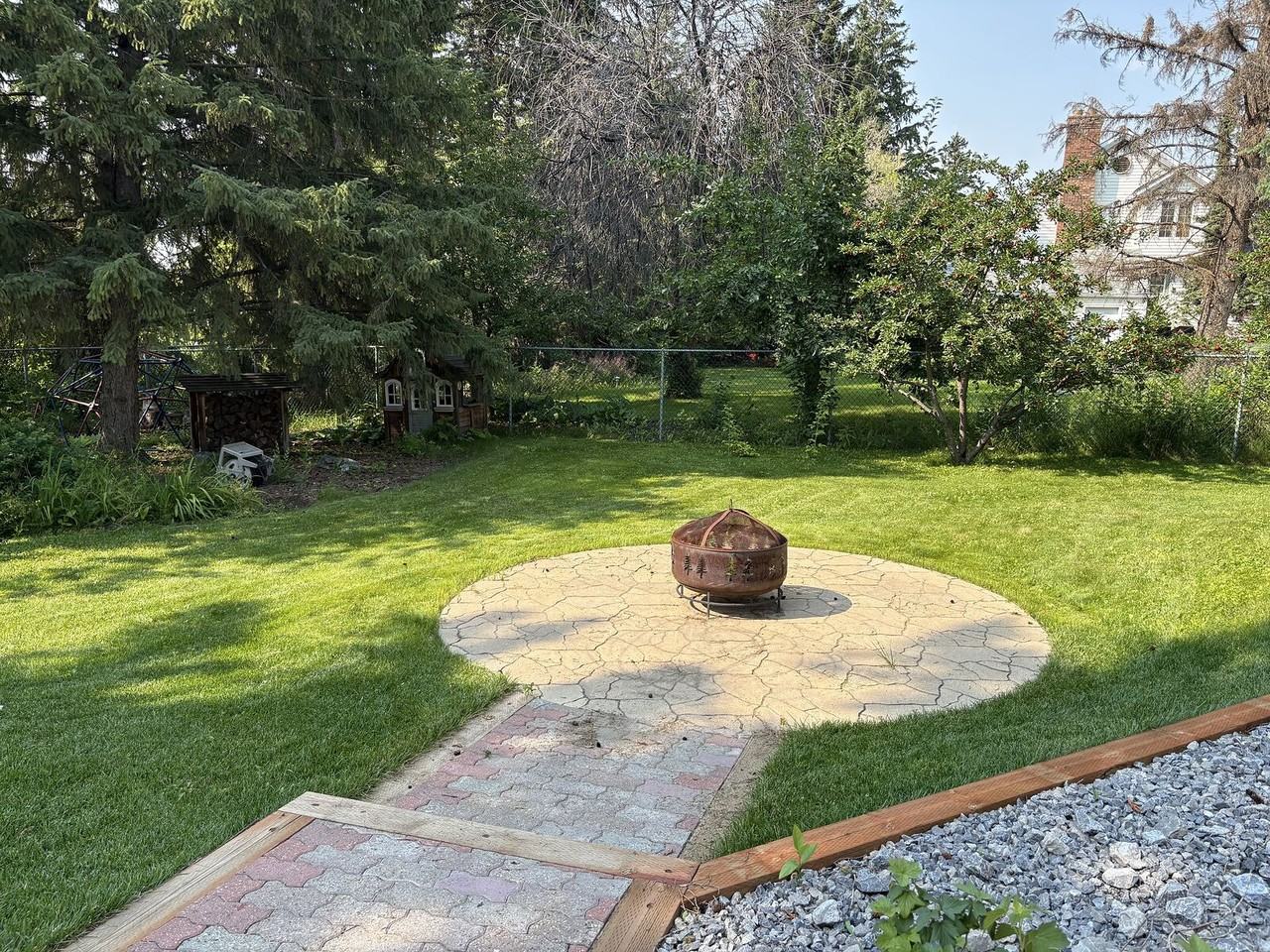 5524 110 St Nw - Photo 7 of 27