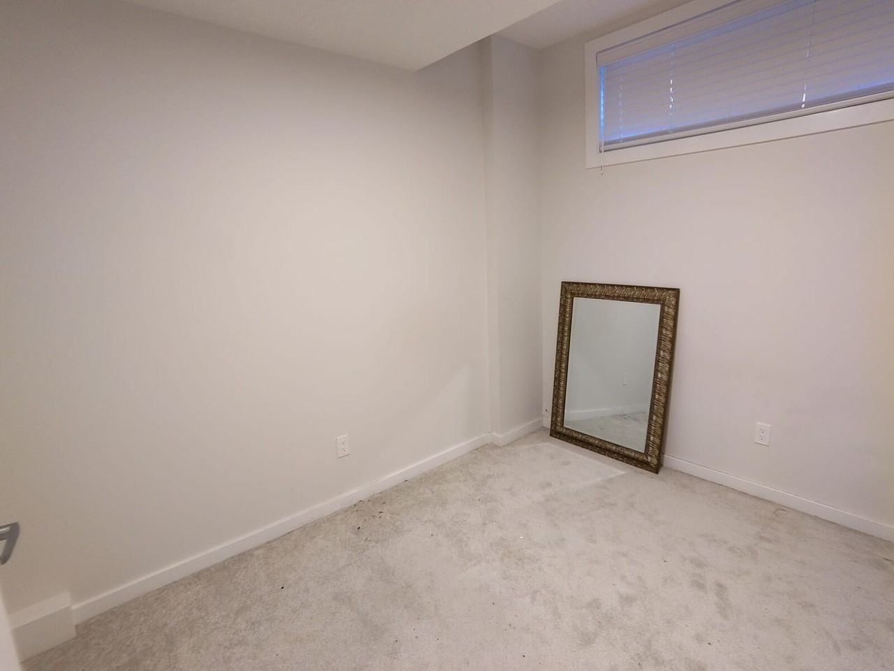 2073 Maple Rd Nw - Photo 6 of 10