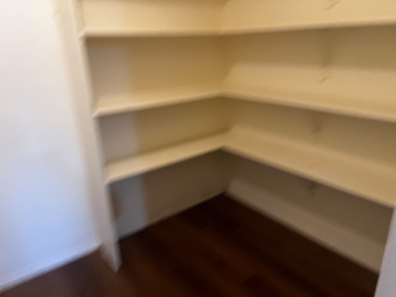 933 Medina Dr #NA - Photo 4 of 25