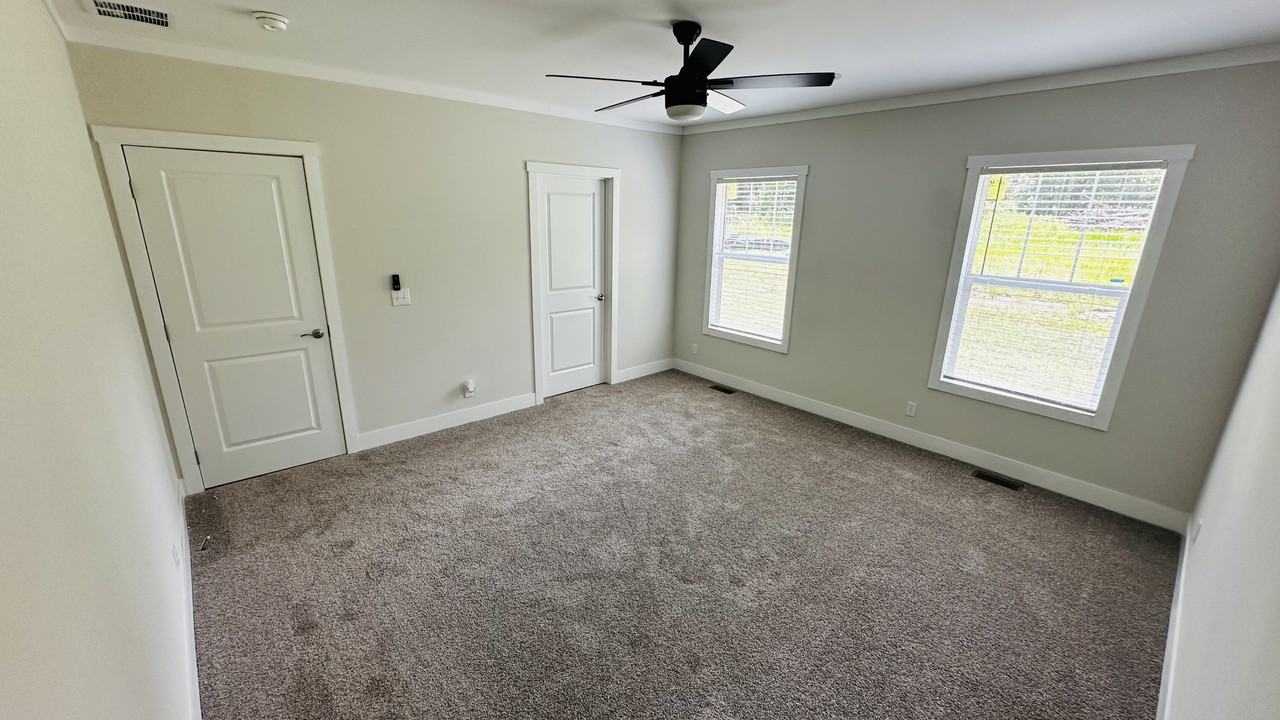 2131 N Royal St #NA - Photo 6 of 8