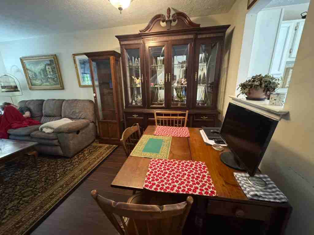 103 Gateway Dr #103 - Photo 7 of 11