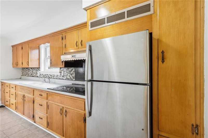 328 James St #NA - Photo 5 of 21