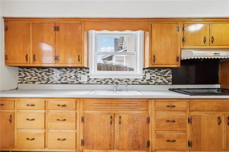 328 James St #NA - Photo 6 of 21