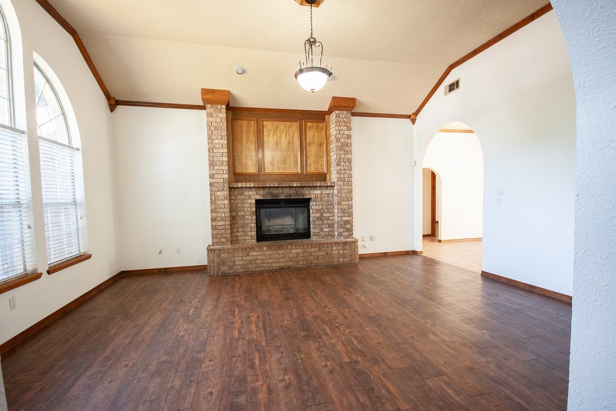 421 Chanticleer Pl #NA - Photo 3 of 20