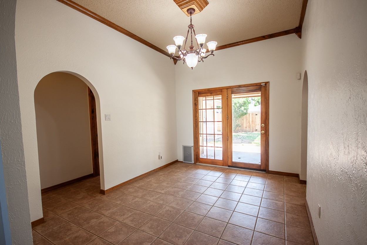 421 Chanticleer Pl #NA - Photo 4 of 20